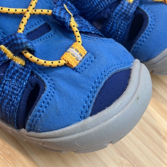 Keen 3Y Big Kid Blue Yellow‎ Shoes - Picture 3 of 11